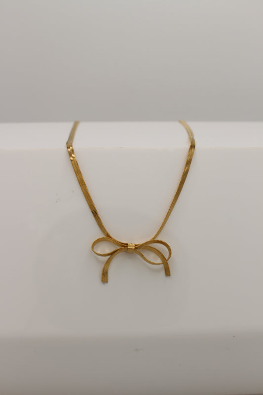 Pipia Necklace