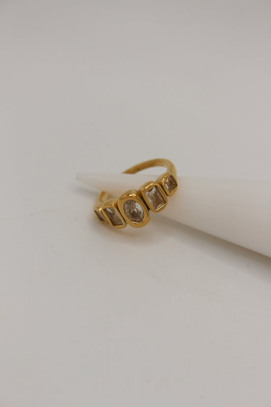 Inissa Ring