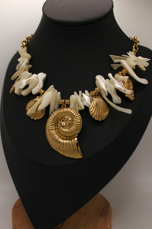 Riddy Necklace