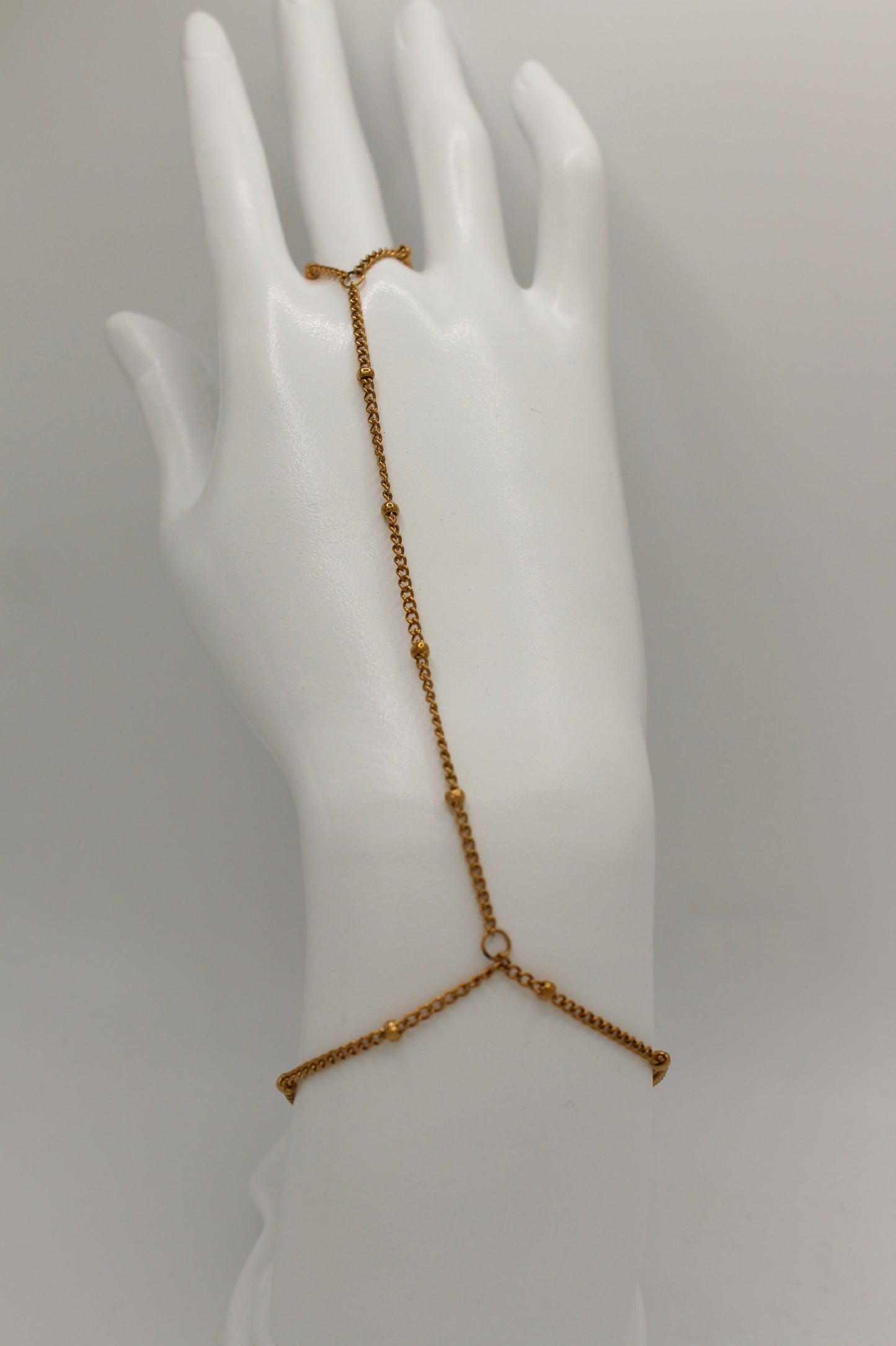 Rivne Hand Chain