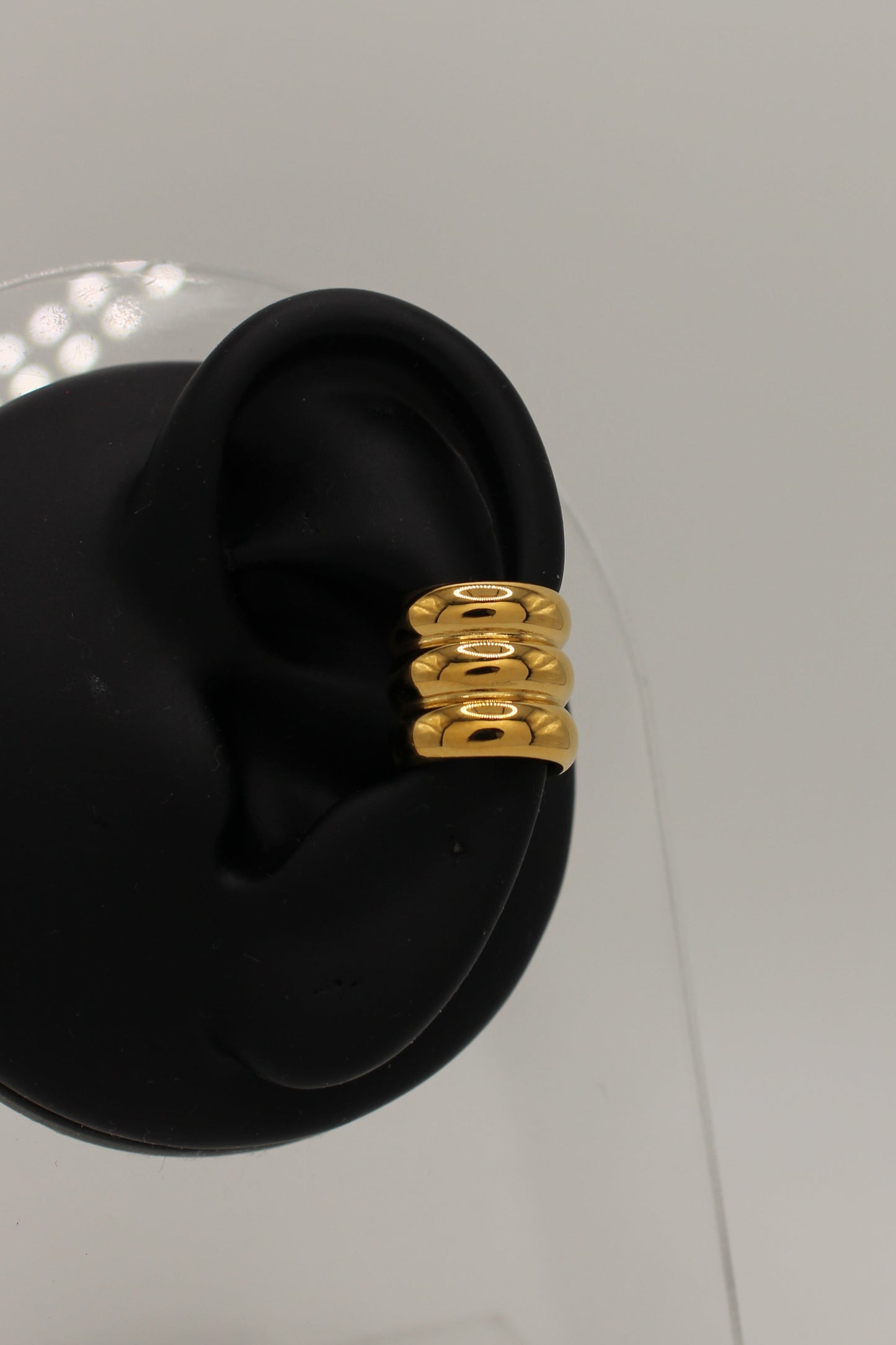Adenia Ear Cuff