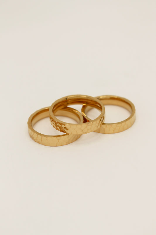 Arnaz Ring